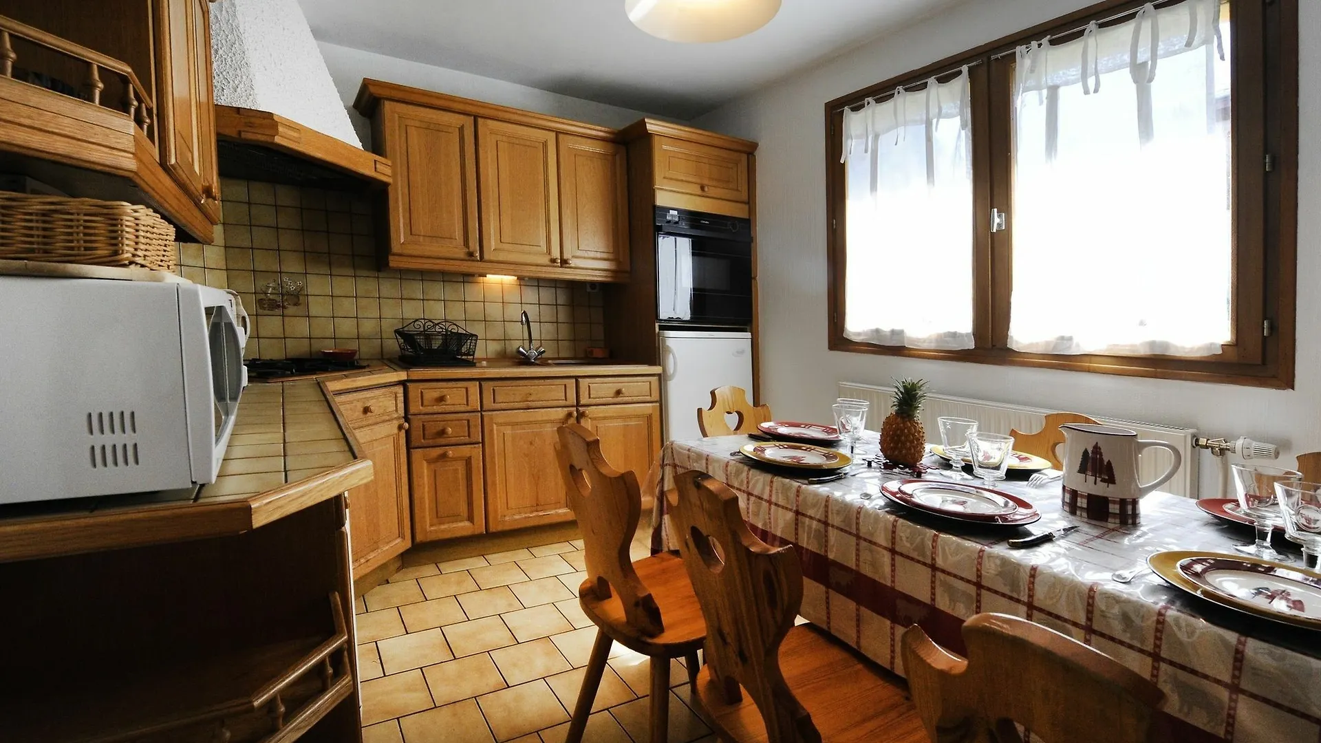 Chamois A Modern, 2-Bedroom Apartment In The Alps With Terrace Les Men Saint-Martin-de-Belleville